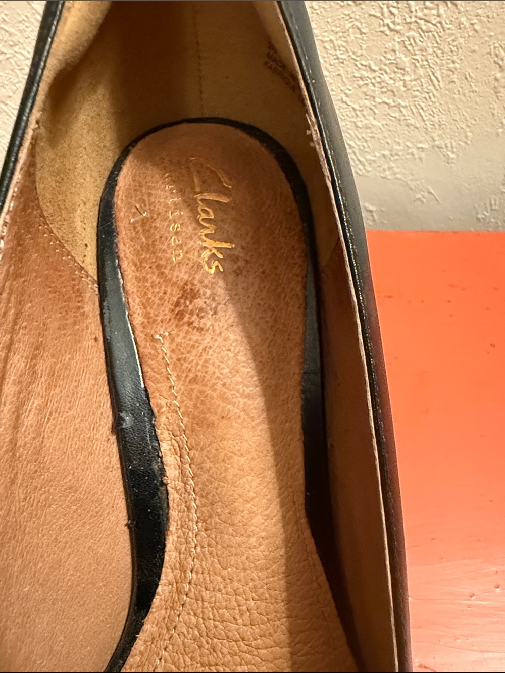Clarks Artisan Delise Bliss Black Leather Women's Mid-Heel Pumps size 8 - Picture 10 of 10